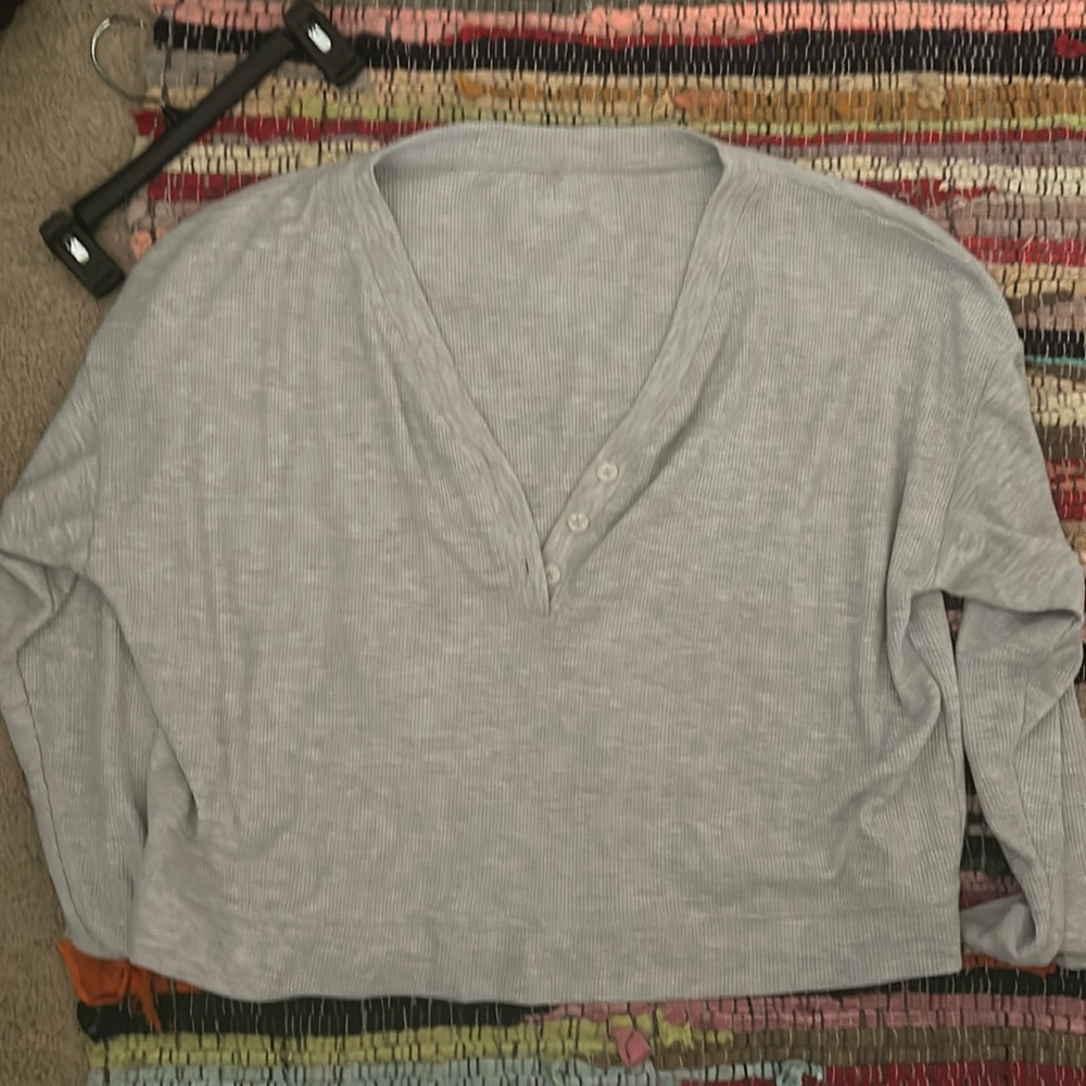 Gilly Hicks waffle shirt